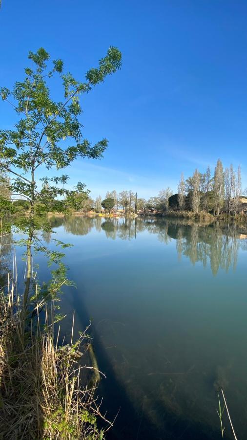 Joli Studio Camargue Lou Rouge Arles Exteriér fotografie